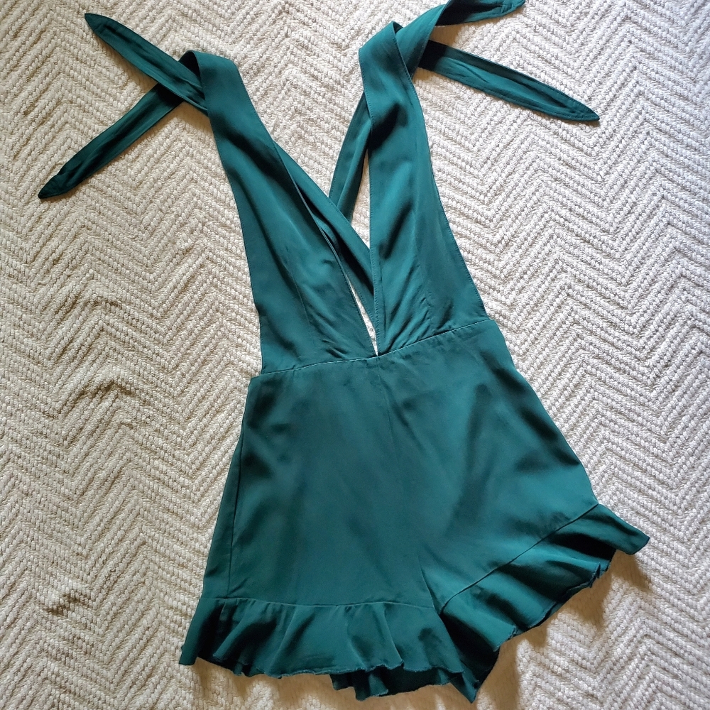 Dazey L.A. Artisan Boho Ruffle Hem Romper - Picture 9 of 13